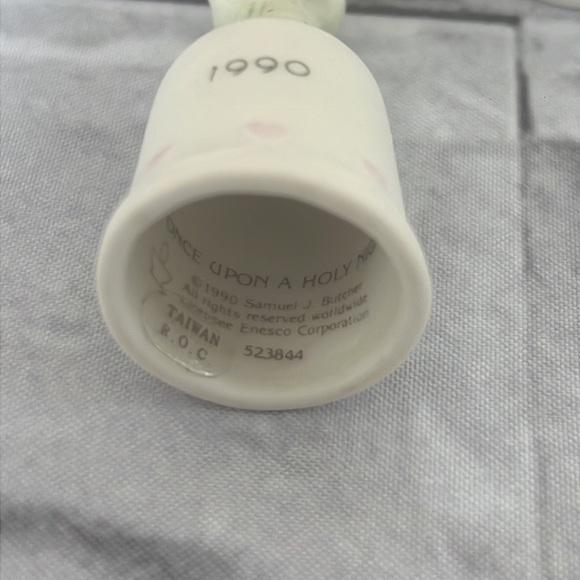 Precious Moments VTG thimbles discontinued figurines - Picture 6 of 13